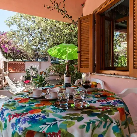 Calagonone Con Giardino E Barbecue Апартаменты *